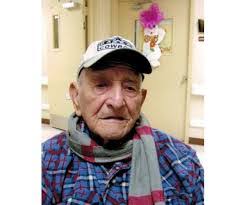 Keith Casas's Instagram, Twitter & Facebook