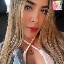 Maggie Barrón (@maggie.barron)