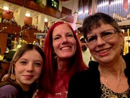 There has been a Phantom that decided to pose for some pictures before its  departure last week. Being a lefty drummer myself, it's always a special  pleasure to assemble a lefty pedal,