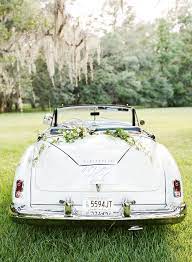 20 Ways To Use Love Quotes For Wedding Decor That S Beautiful And Meaningful Vintage Car Wedding Vintage Car Decor Wedding Car