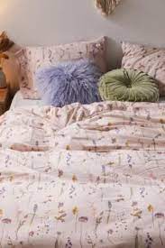 Magnolia king size duvet cover set fragile petals of magnolia flower bloom on brush stroked. Pink Pressed Flowers Duvet Cover Set With Reusable Fabric Bag In 2021 Flower Duvet Cover Duvet Cover Sets Flower Duvet