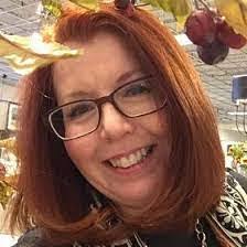 Darla Barlow's Instagram, Twitter & Facebook