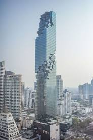 Thailand S New Tallest Skyscraper Just Opened But It Looks Like It S Missing Some Pix Unique Architecture Skyscraper Architecture Modern Architecture Building