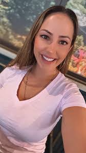 Tabitha Romero's Instagram, Twitter & Facebook