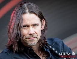 Myles Kennedy playing “Watch Over You" in Berlin. Is it November 27th yet??  😂🤘🏻🫶🏻 Credit for the video to @stoni125