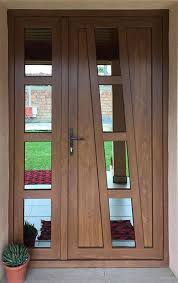 In magazinul nostru veti descoperi modele de usi glisante usor de montat atat in exterior, cat si in interior, in orice camera, fie ca e vorba de living, bucatarie sau dormitor, fie de baie, debara, terasa, hol sau balcon. Ferestre Usi Pvc Termopan Onesti Iria