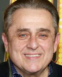 Michael McCormick, Isabel Keating, Mia Pinero Photo (2025-03-27 21:27:28)