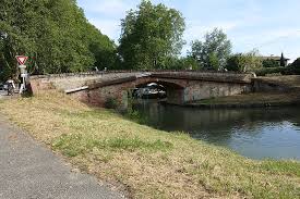 Un projet de déménagement à ramonville saint agne ? Canal Du Midi Aqueduc De Saint Agne A Ramonville Saint Agne Pa31000030 Monumentum