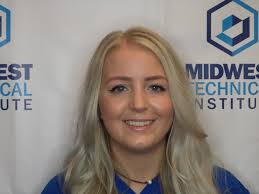 Congratulations to the Dental Assisting Program externs! 🦷 Andraia Cook 🦷  Cheyenne Countryman 🦷 Kaden Cook 🦷 Kaycie Johnson 🦷 Kaycie Johnson 🦷  Kendal Burbridge 🦷 McKenzie Walker 🦷 Mickell King 🦷