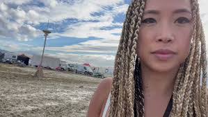 Melanie Corry's Instagram, Twitter & Facebook