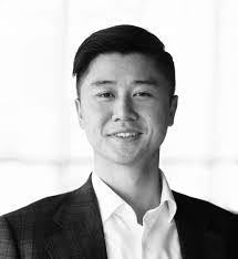 Alan Lau's Instagram, Twitter & Facebook