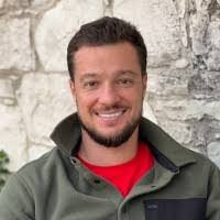 Daniel Simonian's Instagram, Twitter & Facebook