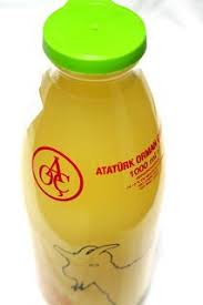 Fermente Mutfagim Temizlikte Buyuk Yardimci Limon Sirkesien Mutfagin Bir Kosesine Buyuk Temiz Bir Cam Kavanoz Koyuyorum Kavanozun Ic Limon Sirke Elma Sirkesi