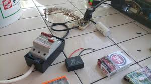 Namun ada juga beberapa pengertian lain terkait rangkain listrik seperti berikut ini. Pengirit Penguat Listrik By Suradji St Radji