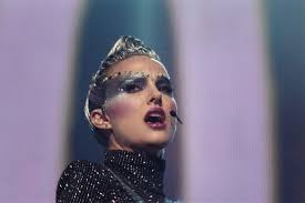 The film also stars mila kunis, winona ryder, and vincent cassel. Natalie Portman Channels Black Swan In New Movie People Com