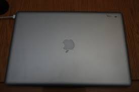 Apple claims that they can't replace reader mtw's macbook battery because the laptop's case is chipped. Solved Cosmetic Damage On Lid How Can I Fix It Macbook Pro 17 Unibody Ifixit