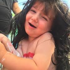 Laura Roberto's Instagram, Twitter & Facebook