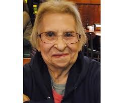 Donna Bayer's Instagram, Twitter & Facebook