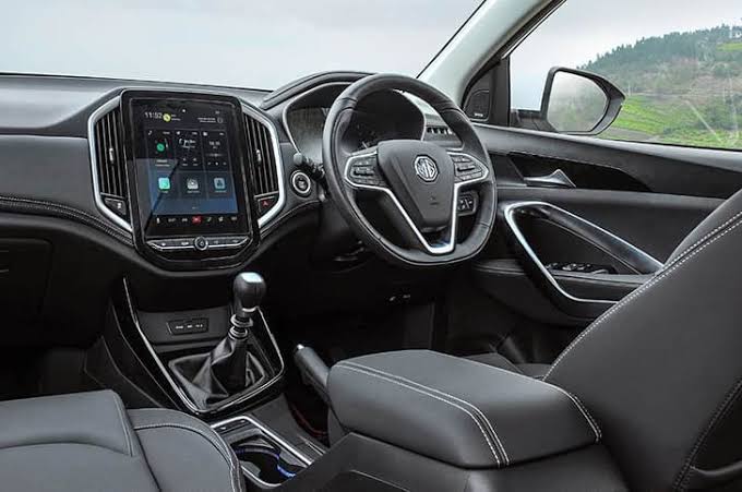 MG Hector - photo 4