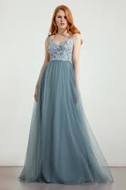 Are you after colourful multiway dresses or something with a little sparkle? 10 Bridesmaid Dresses For The Millennial Bride Ruffled