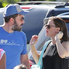 From their first public outing, to welcoming. Ben Affleck And Jen Garner Look Mad At Family Block Party