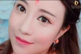 Cách trang điểm cổ trang tinh tế đẹp tựa "Thần tiên tỉ tỉ xứ Trung"