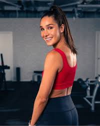 Scroll down to see a day in the life of kayla itsines. Zjfd4qfs97tybm