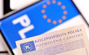 Tablice przeznaczone są dla kolekcjonerów, można je też wykorzystać jako element dekoracyjny w. Nowe Specjalne Tablice Rejestracyjne Do Uzywanych Samochodow Bede Pilnowal Tej Sprawy Dziennik Pl