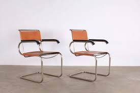 Paire de chaises vintage cesca en cuir de marcel breuer. Paire De Chaises Cantilever Marcel Breuer Cuir Cognac Meubles Vintage Liege Belgique