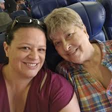 Heaven gained the sweetest angel today. Many of you that were "regulars"  have had the joy of meeting my parents. Mom went to be with the Lord at  8:35 this evening. Yes,