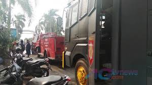 Seorang yang disukai atau yang tidak disukai? Banyak Barang Mudah Terbakar Petugas Pemadam Kewalahan Agtvnews Com