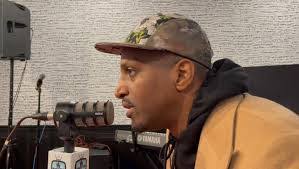 Deanna Burrell's Instagram, Twitter & Facebook