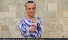 Bienvenue à toutes et à tous, sur la page officielle de passe muraille de. Fort Boyard Personnages Passe Muraille