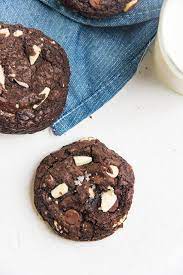 Best double chocolate chip cookies from double chocolate cookies. Ultimate Double Chocolate Chip Cookies The Flavor Bender