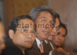 maurits daniel rudolf lalisang dan josef bataona