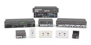 Hdbaset ™ 出力端子を装備していますので、hdbaset ™ 入力端子を装備したプロジェクターやディスプレイと本製品を市販のlan ケーブルで接続し、 最長100m ※1 までhdbaset ™ 規格の信号伝送が可能です。 Hdbaset Kompatibilitat Vereinfacht Die Anschlussmoglichkeiten Extron