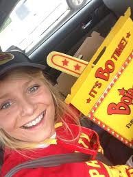 Carley Porter (@SmartCarzzz)