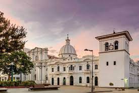 Tras mucho reflexionar acerca del futuro culinario del país, aprovechamos para conocer. Popayan Mas Que Una Ciudad Blanca Noticiero 90 Minutos