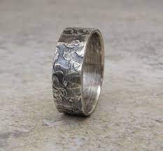 Mens Wedding Ring Hammered Silver Band Distressed By Silversmack 73 00 Mens Wedding Bands Hammered Circle Wedding Rings Mens Rustic Wedding Bands