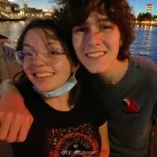 hi!! my name is ava! i'm from oswego, illinois, but i lived in florida for  a few years! i'm like 99.99999% committed to fgcu! i'll be majoring in  nursing to become either