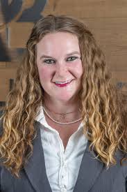 Sarah Umberger's Instagram, Twitter & Facebook