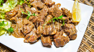 Ricette con spezzatino di manzo. Spezzatino Di Vitello Con Tuorlo D Uovo E Succo Di Limone Ghiottamente