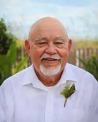 Meredith Wilkinson's Instagram, Twitter & Facebook