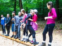 Auf dem hardy pfad haben kinder und erwachsene an 16 verschiedenen stationen die möglichkeit den wald und seine bewohner ein stückchen näher kennenzulernen. Unterwegs Auf Dem Hardy Pfad Puls Der Freiheit
