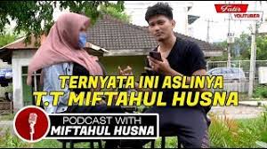 Subscribe channel ini yhaa bos biar kita bisa upload lagi berita terbaru artis tiktok miftahul husna menggemparkan dunia jagat tiktok, karena ketidakwajaran buah. Jumpa Langsung Sama Miftahul Husna Langsung Cobl0s Itunya Youtube