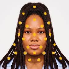 Natasha Cunningham's Instagram, Twitter & Facebook