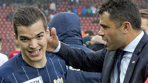 Forte is the son of italian parents and was born second in switzerland. Oneword Wird Offizieller Partner Des Schweizer Fussballtrainers Uli Forte