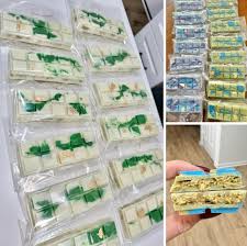 Dubai chocolate available at Sharetea Pop-Up. 👉3333 Bardstown Road 👉13210  Shelbyville Rd