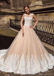 Unsere redaktion hat viele verschiedene marken analysiert und wir präsentieren you ihnen hier unsere ergebnisse des vergleichs. Grosshandel Vintage Spitze Champagne Brautkleid Mit Farbe Appliques Lace Bodenlangen Tull Online Shop Brautkleider Vestido De Noiva Von Deerway123 149 85 Auf De Dhgate Com Dhgate