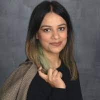 Robin Senesac's Instagram, Twitter & Facebook